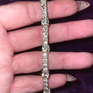 Vintage rhinestone bracelet with big & small rhinestones